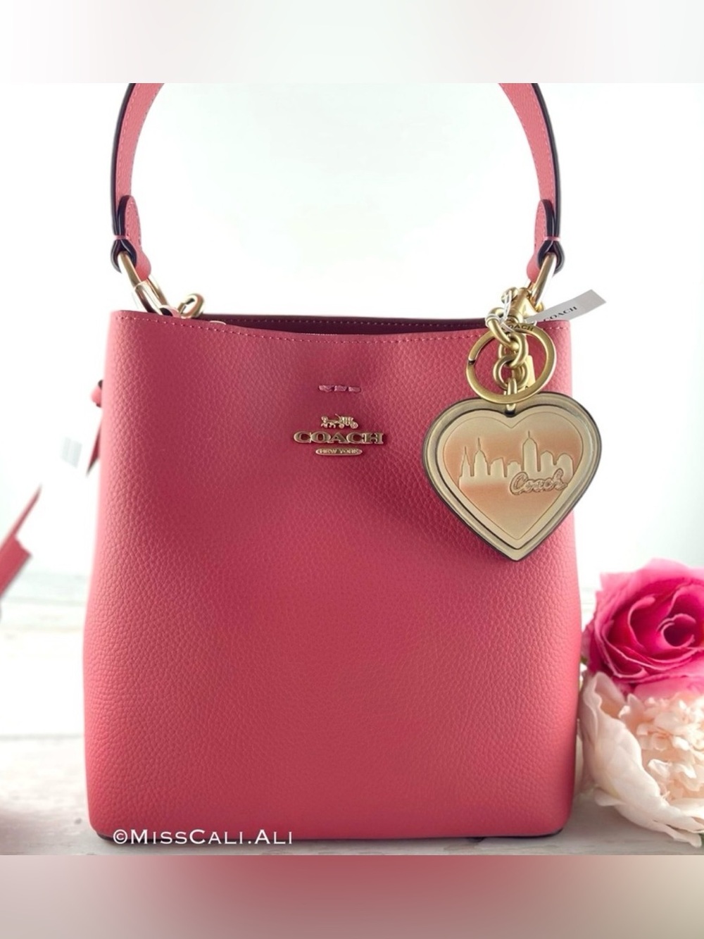 NWT COACH x Jennifer Lopez Heart Charm + Small Town Bucket Bag Set